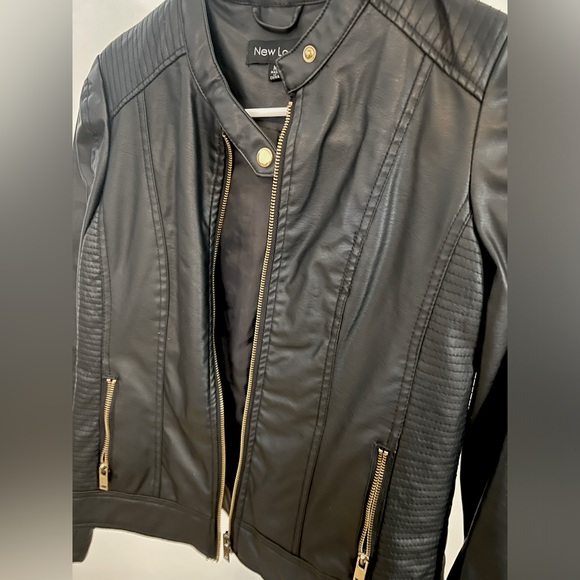 Leather Jacket size medium - Picture 2 of 5